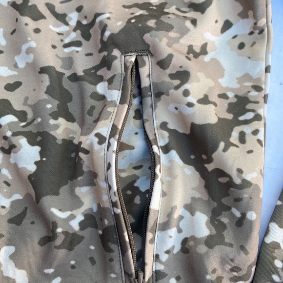 New GUESS Mens Zip Up Sweater SZ M - Picture 7 of 8